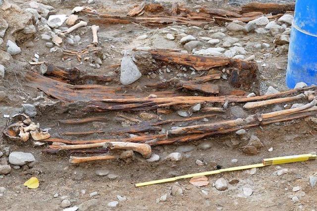Archologen finden alte Mauern in Bad Krozingen – und menschliche Knochen