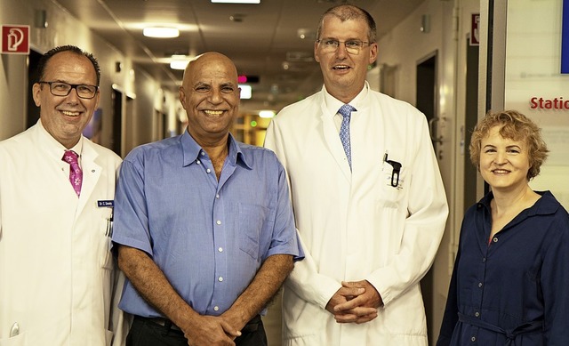 Christian Smely, Patient Yasen Al-Kina... Pfarrerin Anke Doleschal (von links)   | Foto: STEFAN RIETZ