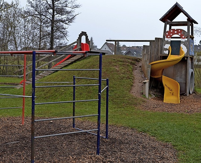 Der Kinderspielplatz in Rtenbach soll...rt bekommen und neu gestaltet werden.   | Foto: Liane Schilling