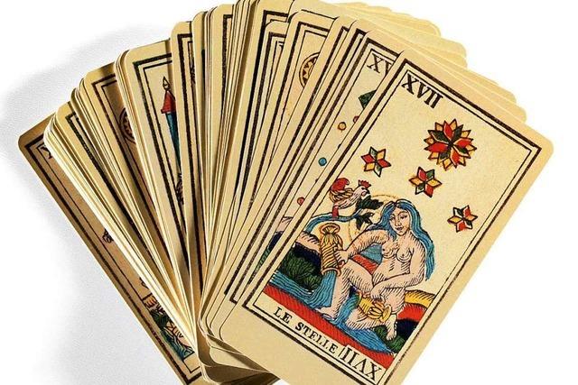 Tarotkartenleser dürfen auf Freiburgs Straßen nicht ohne Genehmigung auftreten