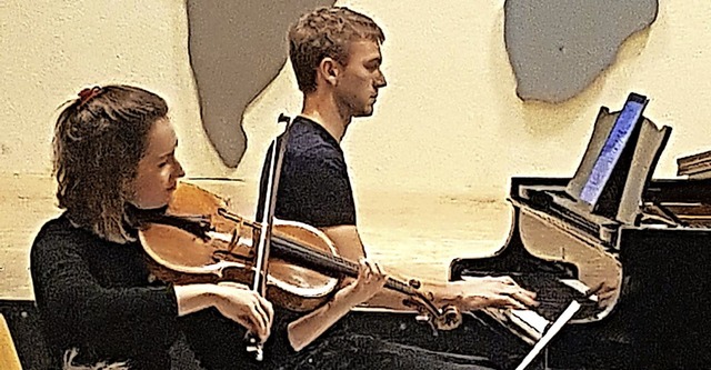 Agns Mauri (Viola) und Ludovic Van He...eisler hochklassige Interpretationen.   | Foto: Christel Mohr