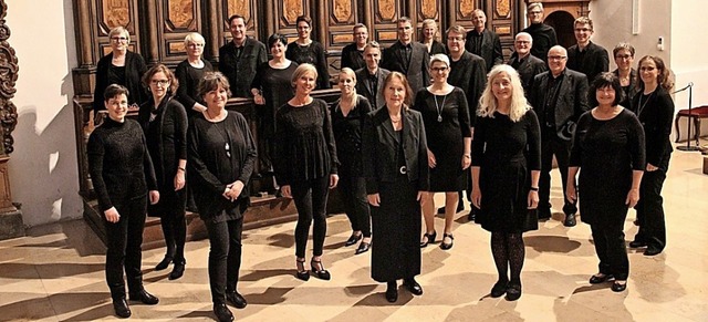 Das Vocalconsort Bad Sckingen gestalt...ema &#8222;Licht und Schatten&#8220;.   | Foto: Markus Mackowiak