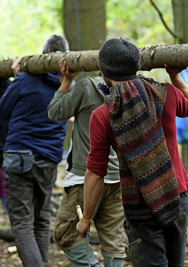 Gemeinsam wollen fnf Kommunen knftig die Arbeit im Wald Schultern.  | Foto: Ina Fassbender