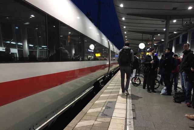 Züge fahren Hauptbahnhof Freiburg nach Oberleitungsschaden wieder an