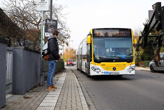 Der Linienbus bringt Dundenheimer Sch...on der Schule in Altenheim nach Hause.  | Foto: Christoph Breithaupt
