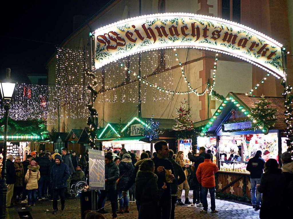 Start in die Adventszeit: Der Freiburger Weihnachtsmarkt 2019