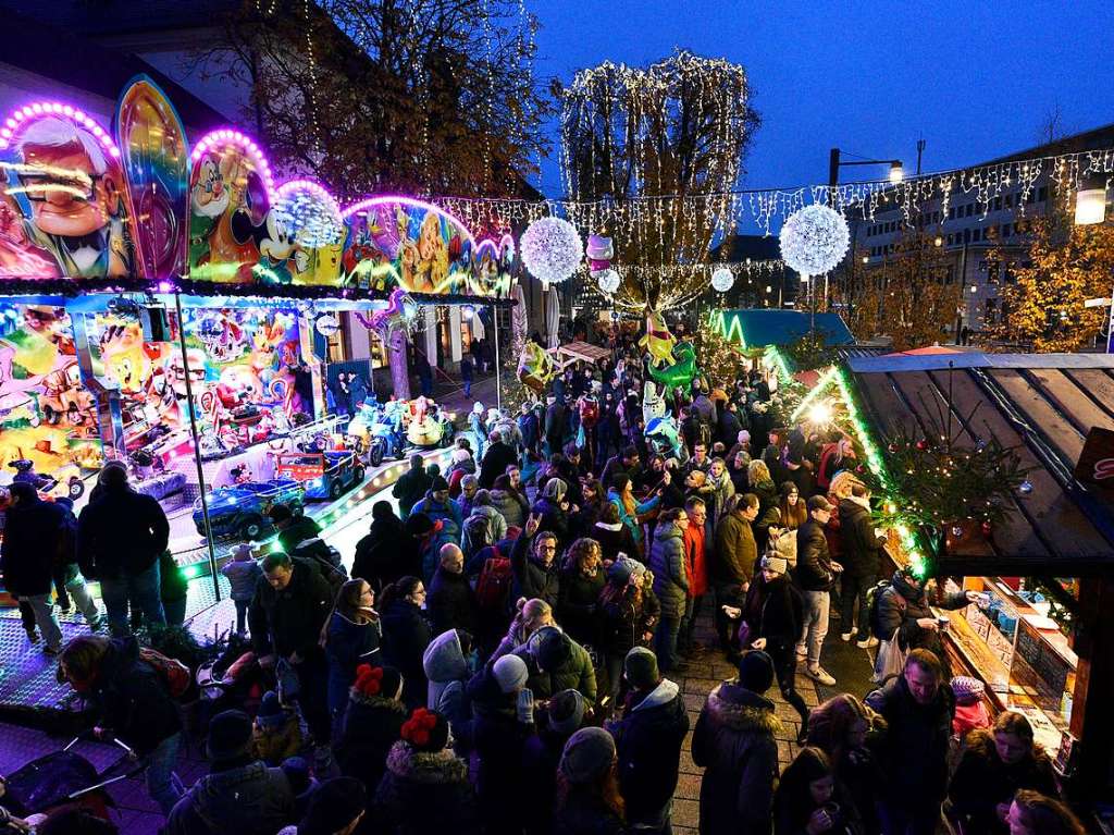 Start in die Adventszeit: Der Freiburger Weihnachtsmarkt 2019