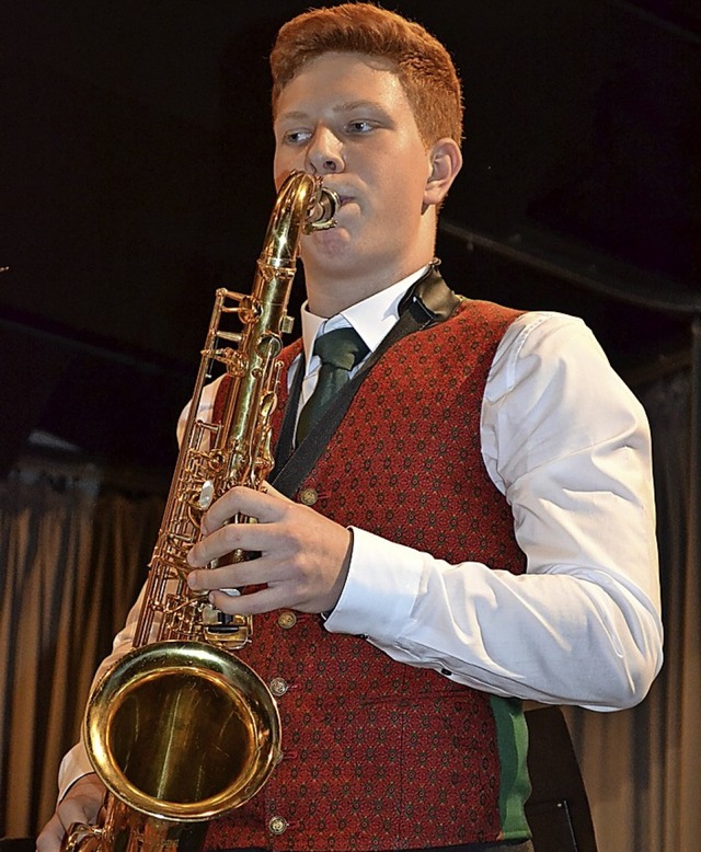 Marc Mller berzeugte als Solist am Saxophon.  | Foto: Liane Schilling
