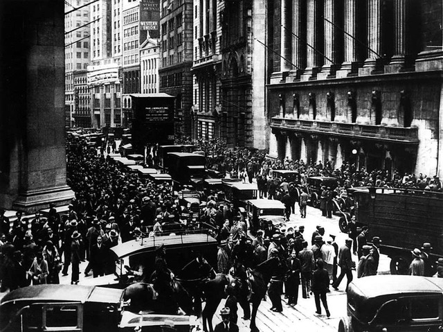 Aktionre vor der New Yorker Brse am ...20; im vergangenen Jahrhundert abrupt.  | Foto: dpa (dpa)