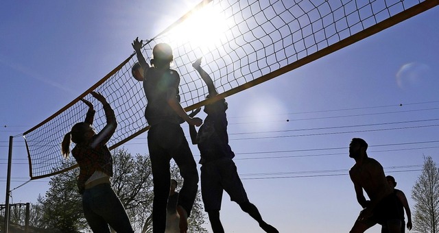 Beachvolleyball, Fuball, Weitsprung u...stoen &#8211; alles auf einer Anlage.  | Foto: Jussi Nukari