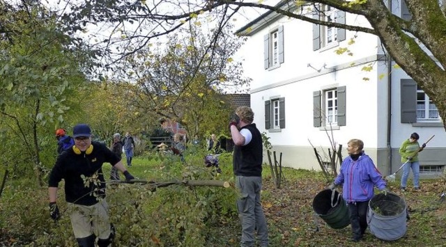 <BZ-FotoAnlauf>Evangelische Gemeinde:<... und die Kirche in Maulburg gelichtet.  | Foto: Brbel Wassmer