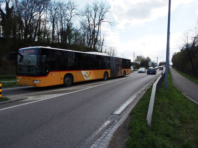 Damit der Bus von Rheinfelden zur Roch...ll eine eigene Fahrbahn gebaut werden.  | Foto: Boris Burkhardt