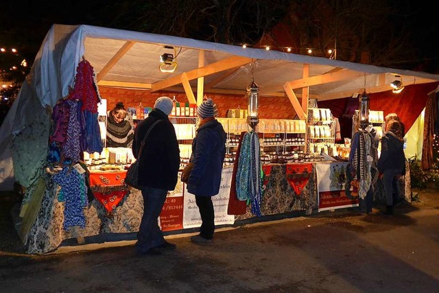 Stimmungsvoller Weihnachtsmarkt auf der Dammenmhle  | Foto: Uwe Baumann