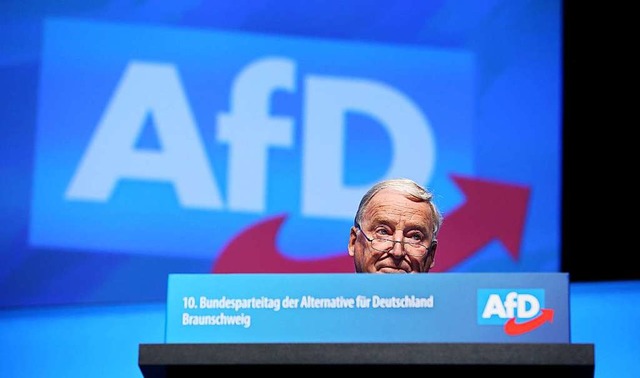 Noch-AfD-Vorsitzender Alexander Gauland am Samstag in Braunschweig.  | Foto: RONNY HARTMANN (AFP)