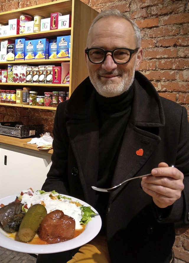 Ob gefllte Weinbltter wie hier  in d...liebt die frische mediterrane Kche.    | Foto: Katja Russhardt