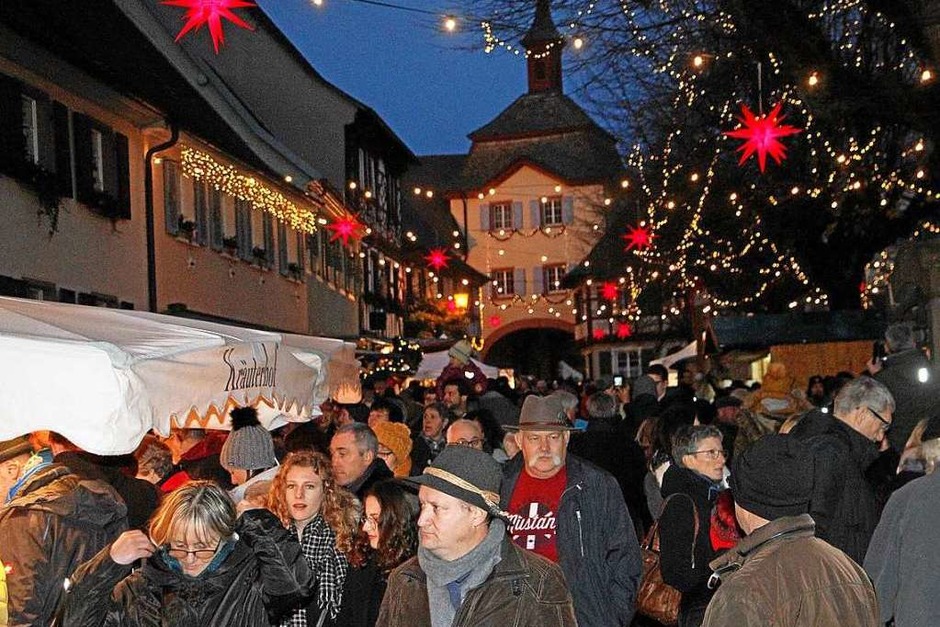 Impressionen vom Vogtsburger Weihnachtsmarkt (Foto: Herbert Trogus) Impressionen vom Vogtsburger Weihnachtsmarkt (Foto: Herbert Trogus)
