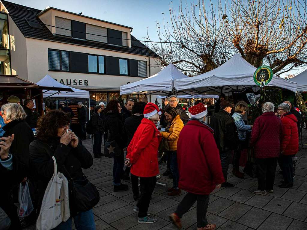 In Horben, Slden, Norsingen, Schallstadt, Pfaffenweiler und Merzhausen fanden Weihnachtsmrkte statt.