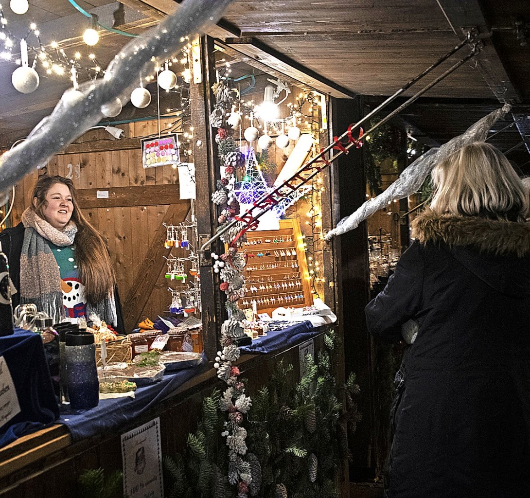 Neuenburger Weihnachtsmarkt ist Neuenburg Badische Zeitung