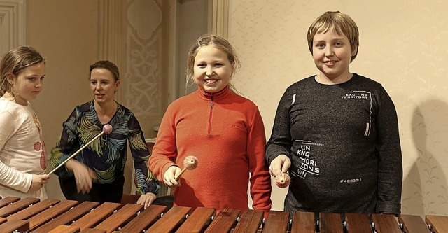 Die drei Geschwister, Marie-Sophie, An...n Katarzyna Mycka (Zweite von links).   | Foto: Gudrun Deinzer