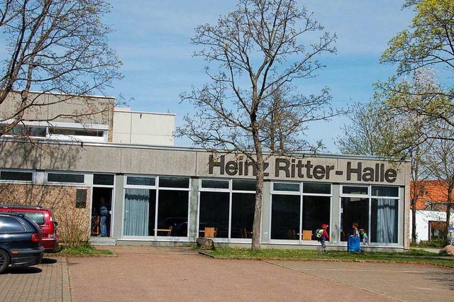 Die Heinz-Ritter-Halle soll eine neue ...ber diskutierte jetzt der Gemeinderat.  | Foto: Pia Grttinger