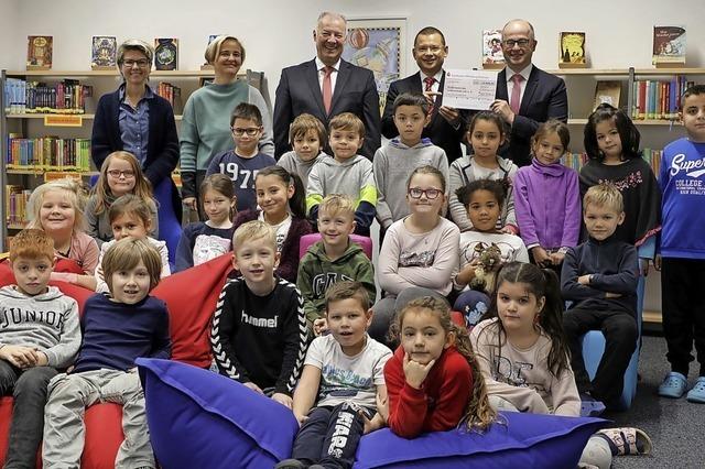 Regionalstiftung spendet an die Luisenschule