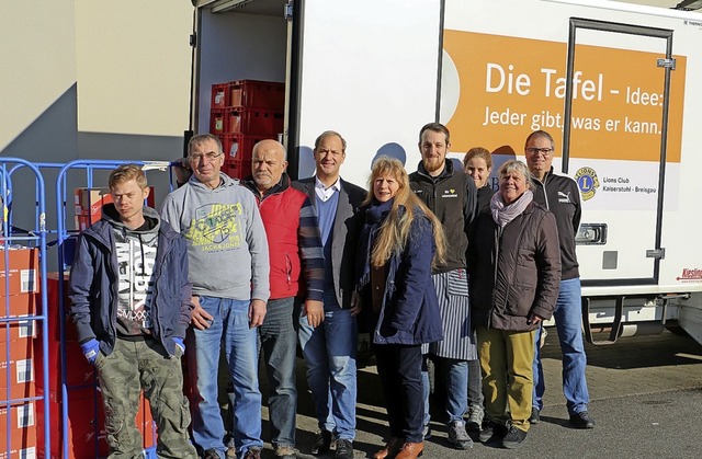 Sachspenden im Wert von 4000 Euro ber... Endingen an die Herbolzheimer Tafel.   | Foto: Ruth Seitz