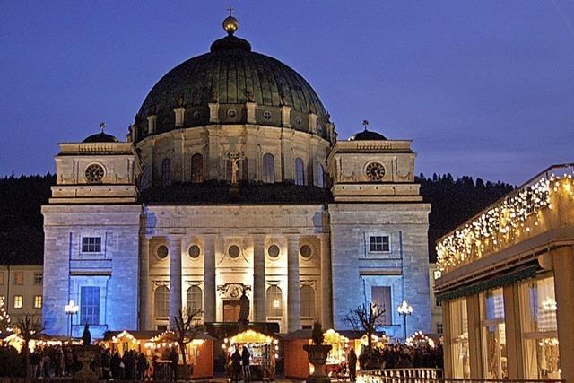 Musik, Farbenspiel und Kutschfahrten rund um den Dom von St. Blasien