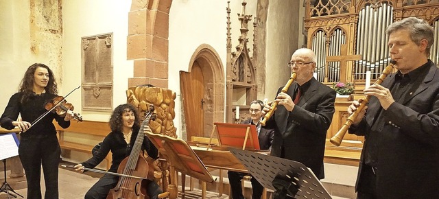 Isabella und Barbara Leitherer, Dieter...tlinger Kirche authentisch erklingen.   | Foto: Roswitha Frey