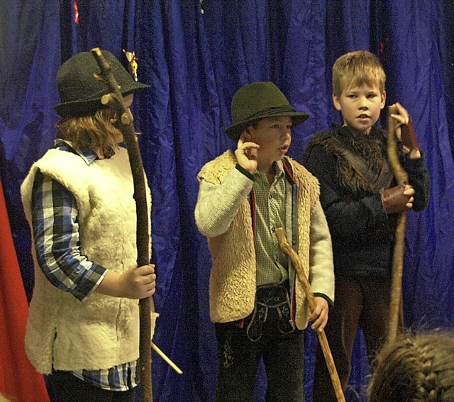 Auch das kleine Theaterstck &#8222;Josef in Nten&#8220; fhrten Kinder auf.  | Foto: Karin Stckl-Steinebrunner