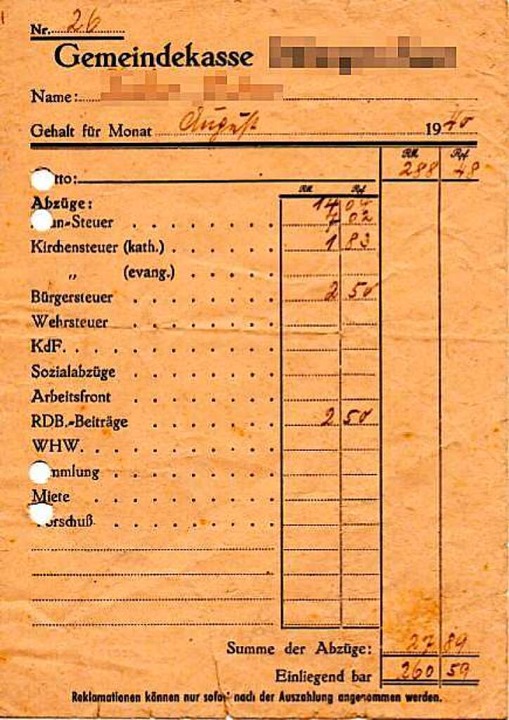 Kleiner Umschlag, große Wirkung: eine Beamten-Gehaltstüte 1940.  | Foto: Wikipedia