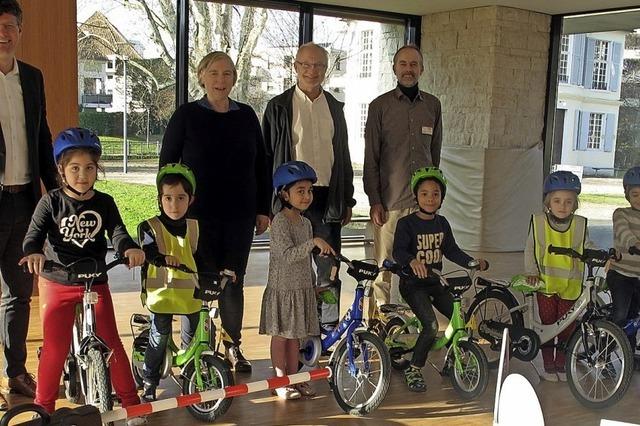 Kinderrder wandern von Kita zu Kita