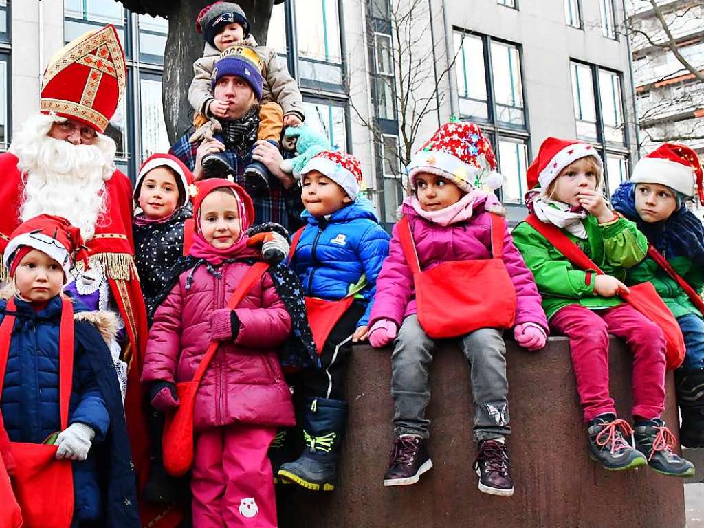 Impressionen vom 43. Lrracher Weihnachtsmarkt