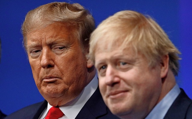 Kerbtiere? Donald Trump und Boris Johnson beim Nato-Gipfel  | Foto: PETER NICHOLLS (AFP)