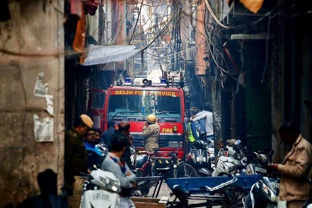 Mehr als 40 Tote bei Brandkatastrophe in Neu Delhi