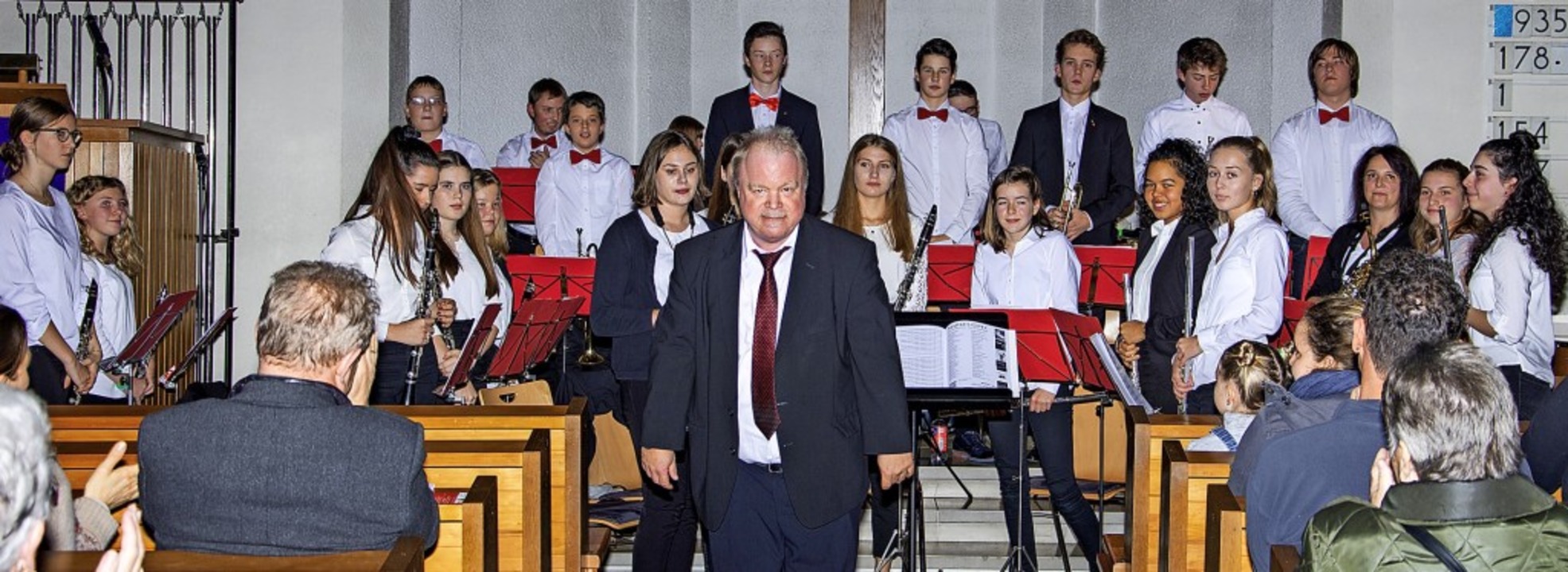 Das Jugendorchester &#8222;Game of Ton...us  in der evangelischen Kirche Zell.   | Foto: Paul Eischet