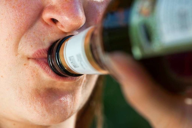 Alkoholgenuss ist genauso an Altersgre...Verkauf von alkoholhaltigen Getrnken.  | Foto: Uwe Anspach