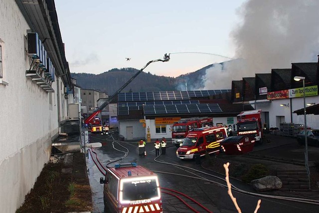 Schaden von einer Million Euro gab es ...Grobrand auf dem Wehra-Areal in Wehr.  | Foto: Gerd Leutenecker