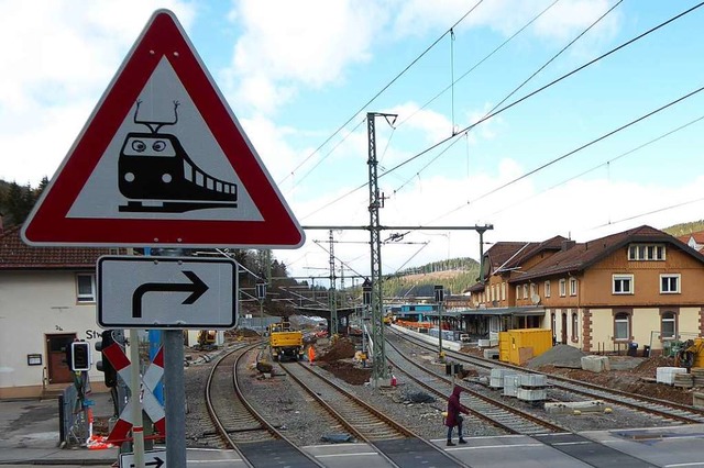 In Neustadt gibt es zwar keine Gleisba...reisgau-S-Bahn eine grere Baustelle.  | Foto: Peter Stellmach
