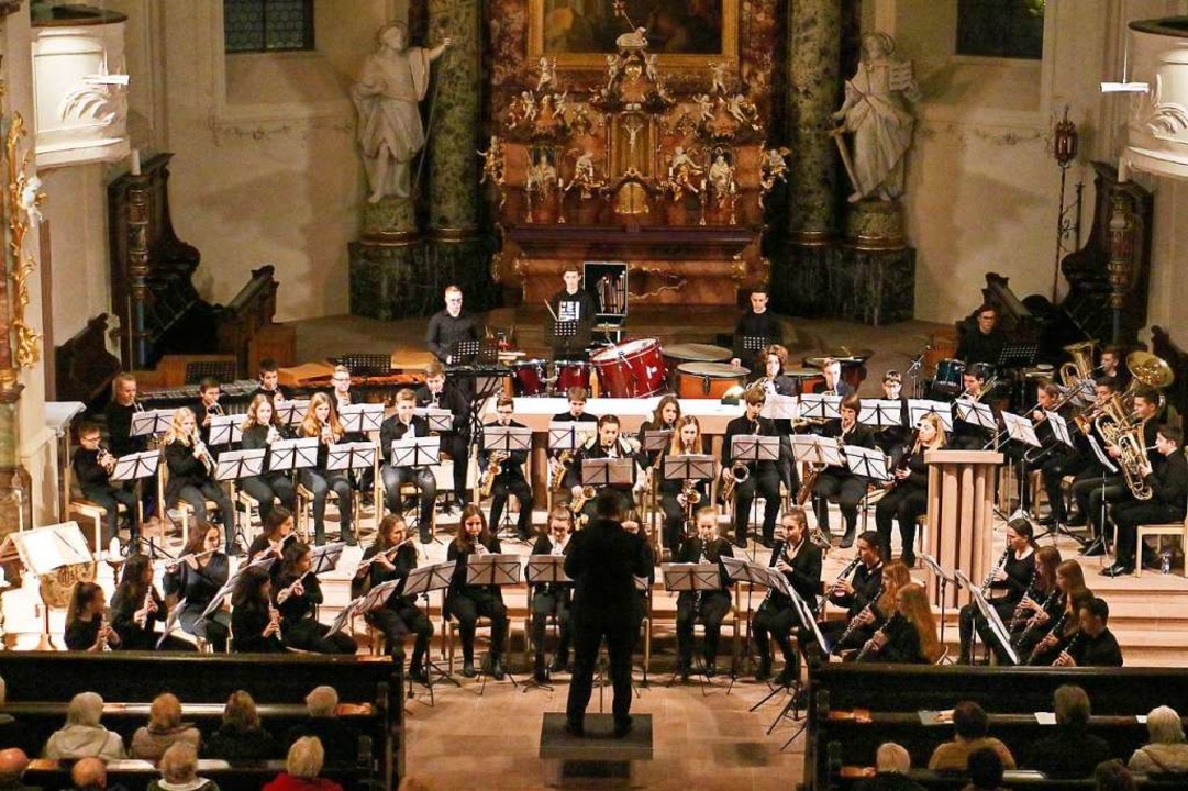 Die Jugendkapelle der Stadt Endingen p...ie Stadtmusik zum Jahresende verlässt.  | Foto: Ruth Seitz