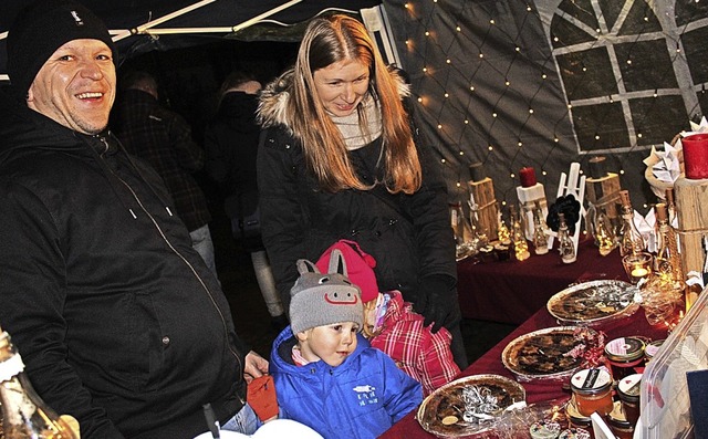 Geschenk-Ideen zuhauf gab es beim Adventszauber in Wieslet.   | Foto: Ralph Lacher