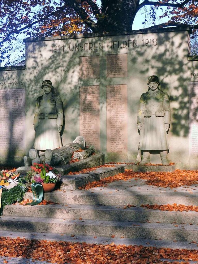 Kriegerdenkmal in Kollnau.  | Foto: Sylvia Sredniawa