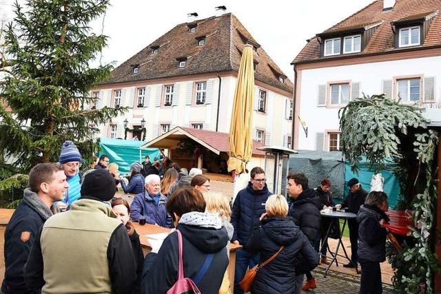 Munzinger Weihnachtsmarkt wartet mit Einzelstcken in Handarbeit auf