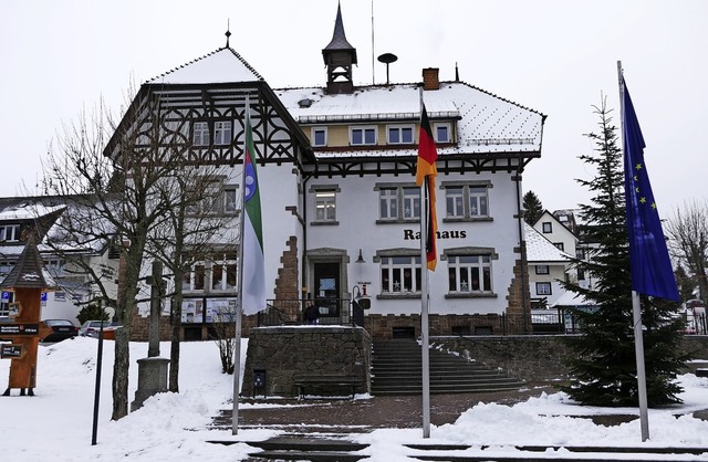 Das Rathaus in Altglashtten muss sani...taler Anbau zum Schwarzenbachweg hin.   | Foto: Ralf Morys