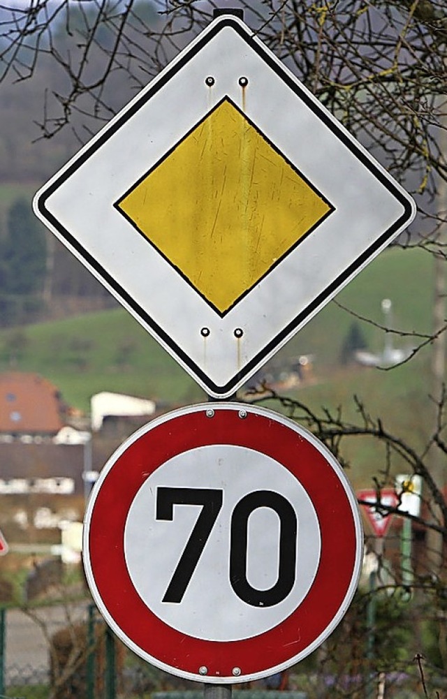 Mahlberg will Tempo 70 auf der Kreisstrae nach Orschweier (Symbolbild).   | Foto: Christoph Breithaupt