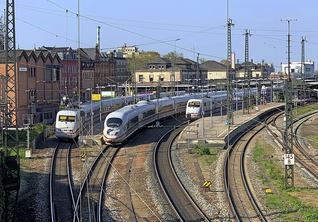 Der Offenburger Bahnhof soll Geld fr ... sind aber nicht Teil des Programms.    | Foto: Helmut Seller
