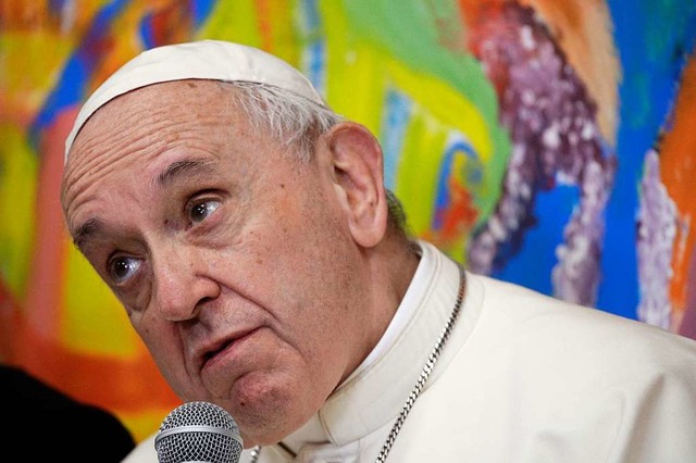 Papst Franziskus hat  verfgt, dass ma...nn, um  Informationen zurckzuhalten.   | Foto: Gregorio Borgia (dpa)