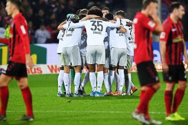 Fotos: Gegen die Bayern ist der Sport-Club das bessere Team, verliert aber trotzdem