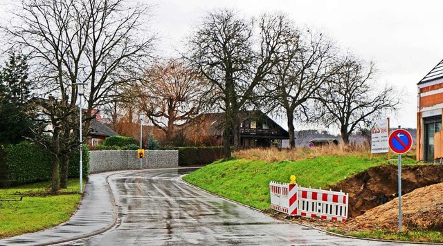 Die Anlieger der Strae unterhalb des ...stall sollen zur Kasse gebeten werden.  | Foto: Rolf Rhein