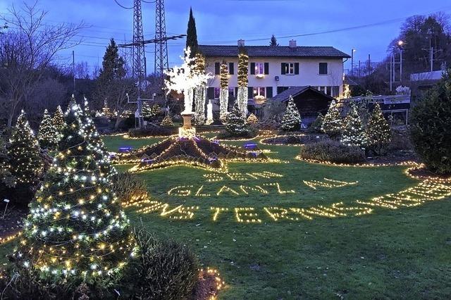14 000 Lichter sorgen für Weihnachtsglanz