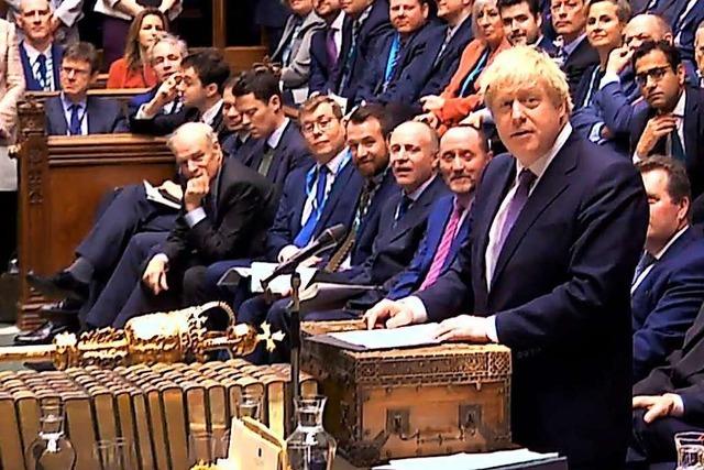 Britisches Parlament stimmt für Johnsons Brexit-Deal